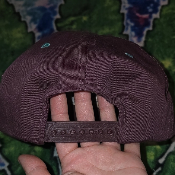 Vintage 90s Mighty Ducks NHL Snapback Cap - Picture 7 of 15